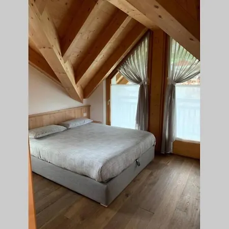 Mansarda Tresero- Residenza Vallecetta 2 شقة *
